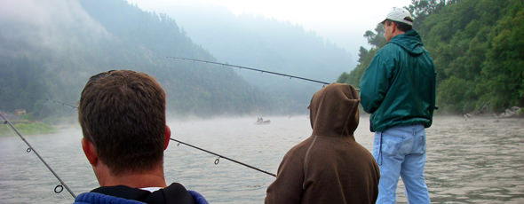 lower-klamath Side drifters working for salmon & steelies at world famous Blake's Riffle
