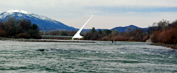 sacramento-river-upper Sundial Bridge and driftboat in downtown Redding
