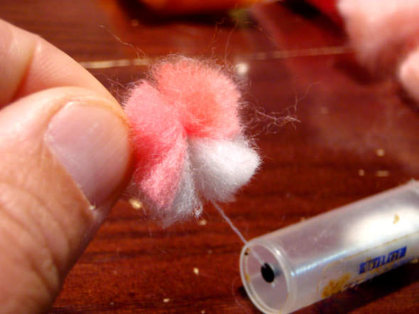 Wrap the yarn